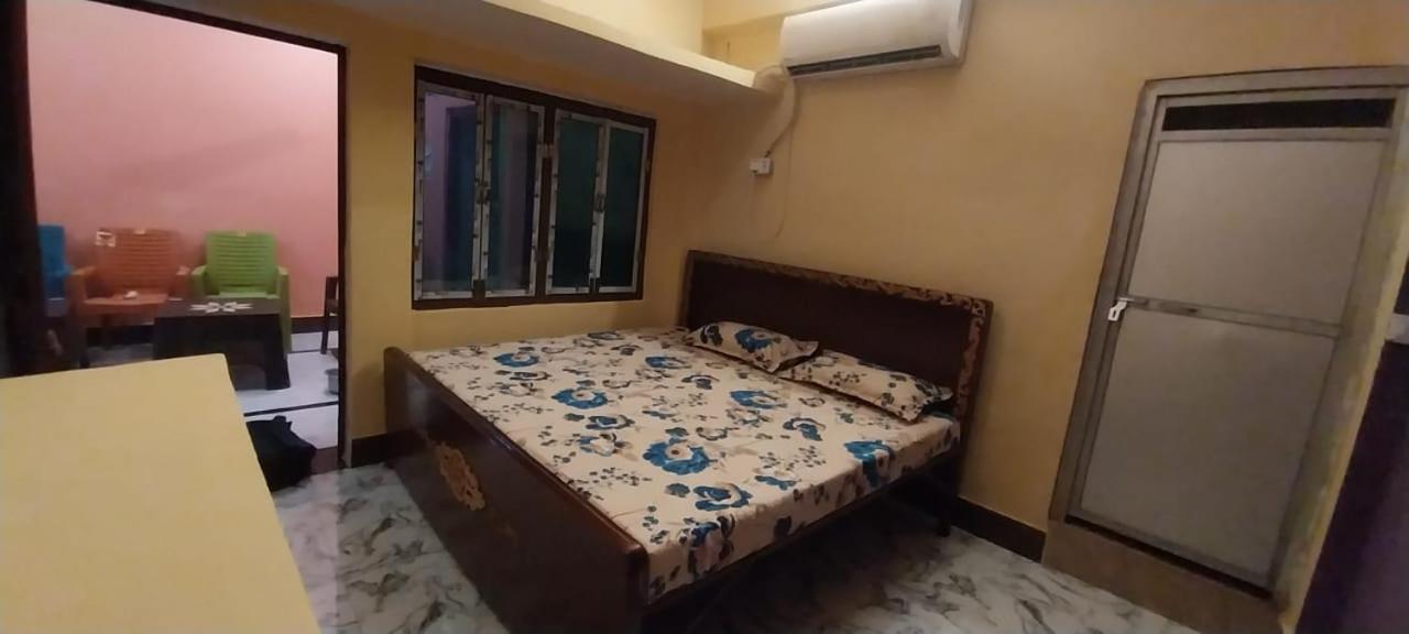Aadi Shakti Bhawan Hotel Ayodhya ภายนอก รูปภาพ