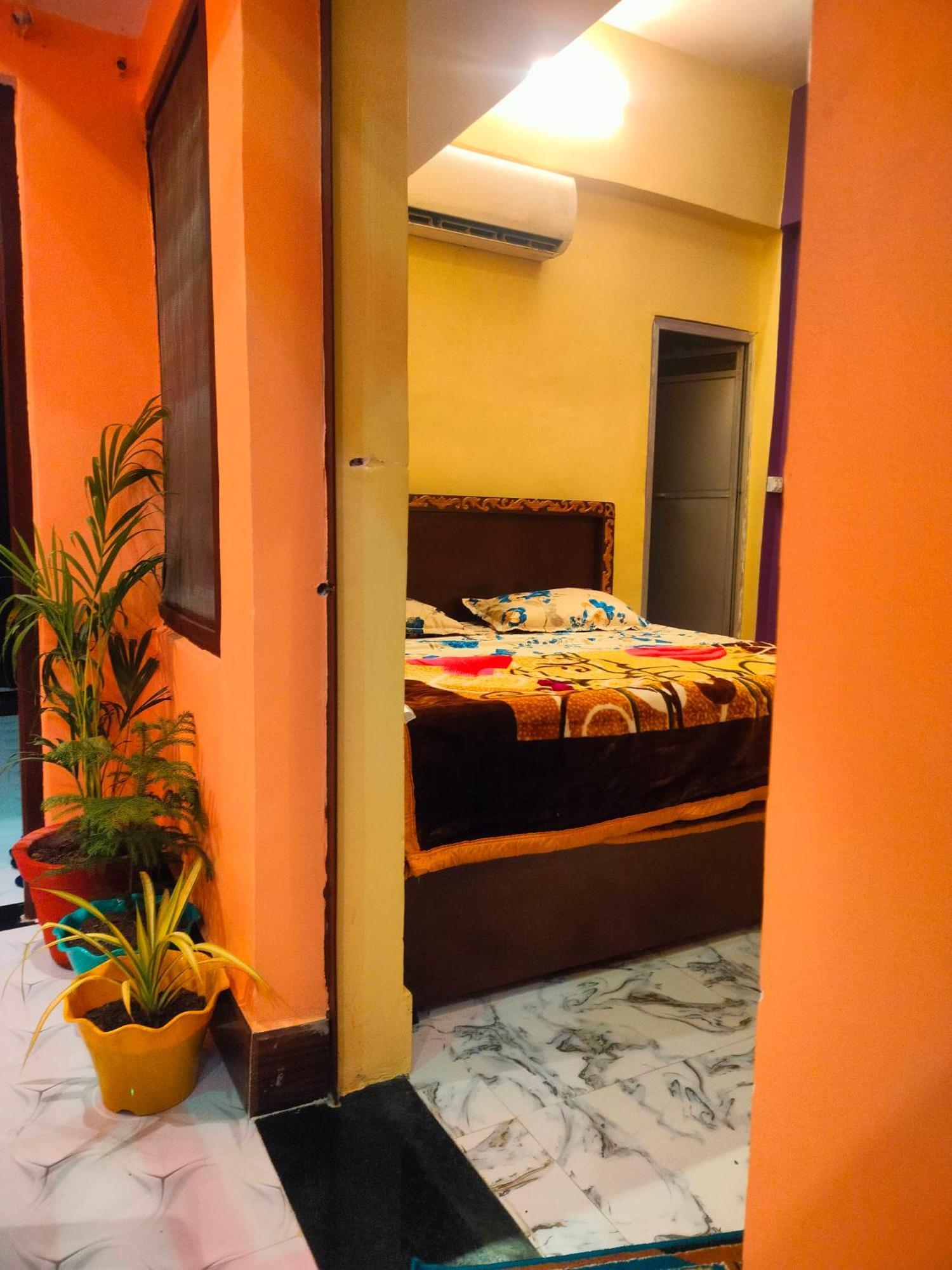 Aadi Shakti Bhawan Hotel Ayodhya ภายนอก รูปภาพ